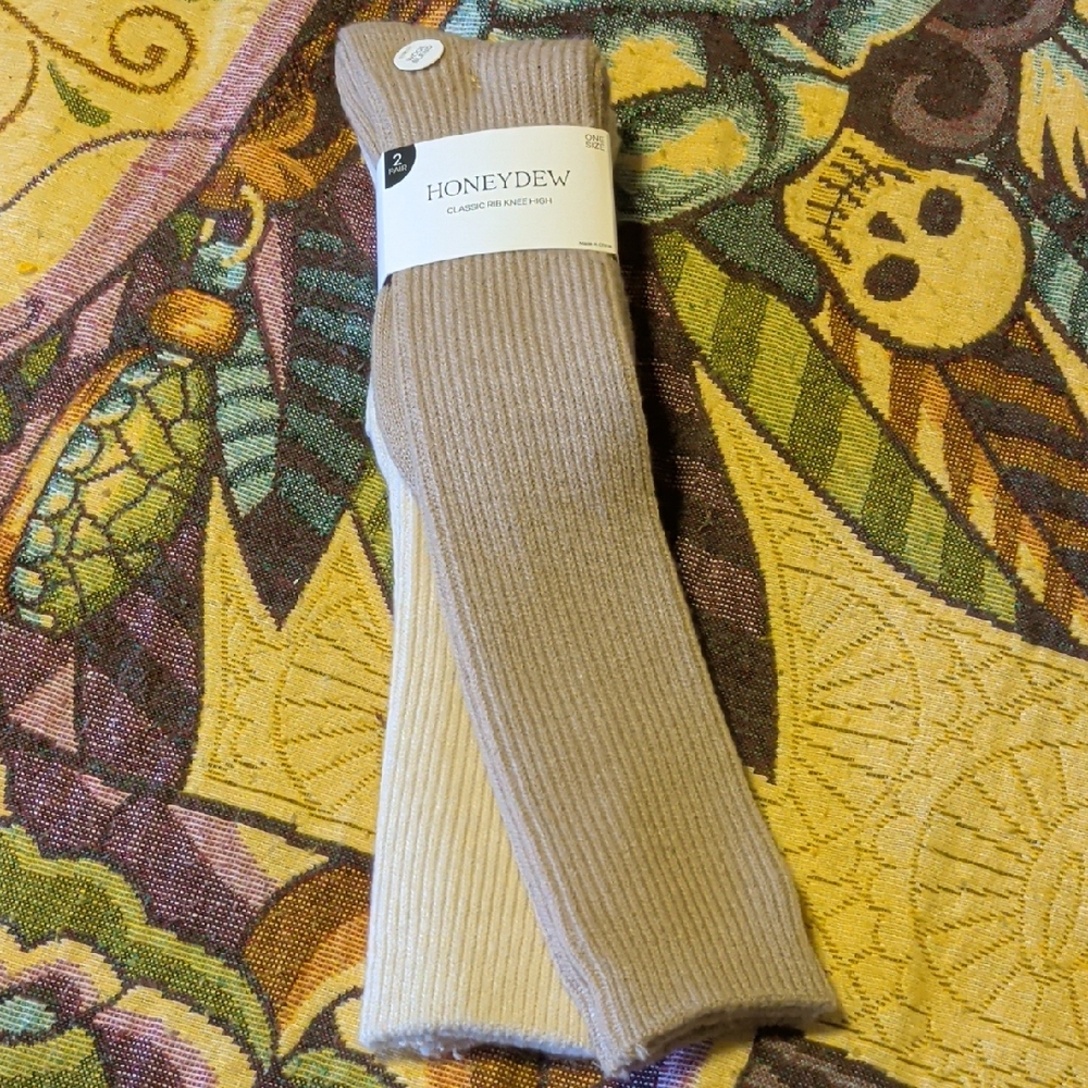 Honeydew Intimates Women's Casual Ribbed Socks - Beige and Cream